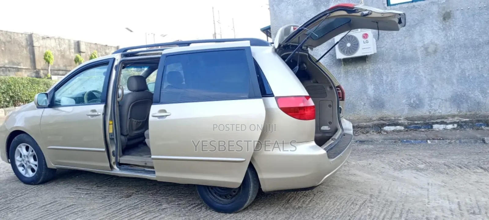 Toyota Sienna XLE AWD (3.3L V6 5A) 2004 Gray