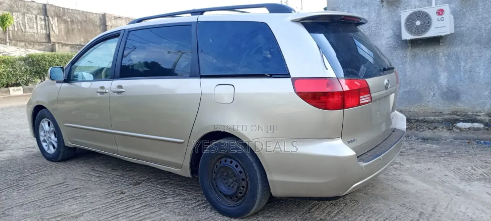 Toyota Sienna XLE AWD (3.3L V6 5A) 2004 Gray