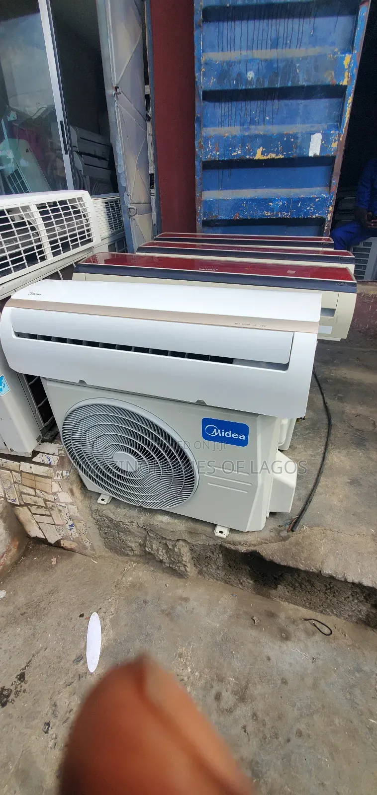 1.5hp Non Inverter Midea Ac R22 Gas