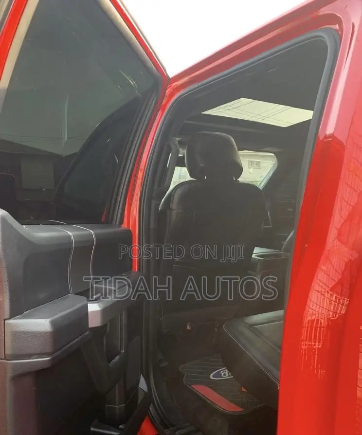Ford F-150 XLT 4x4 SuperCrew Cab Styleside 6.5 ft. box 157 in. WB 2017