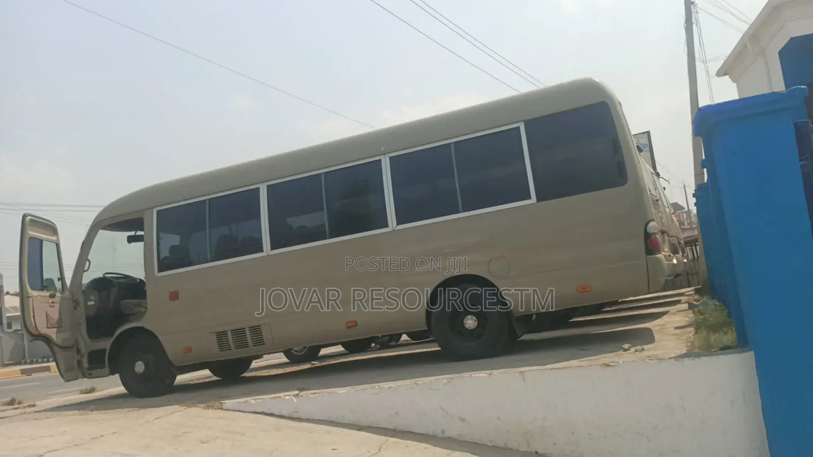 Coaster Bus