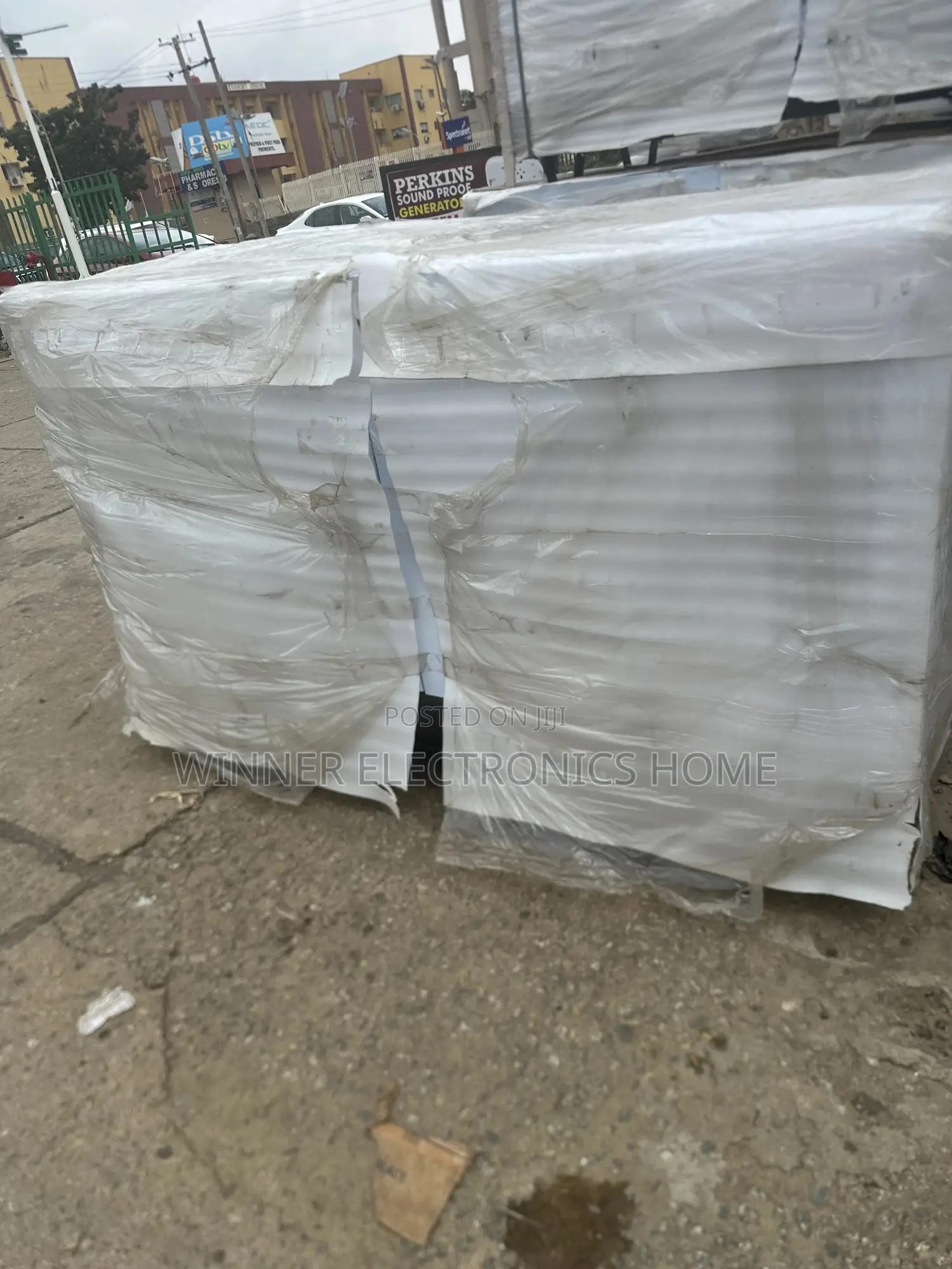 Perkins 30kva Soundproof Diesel Engine Generator With 3years Warranty