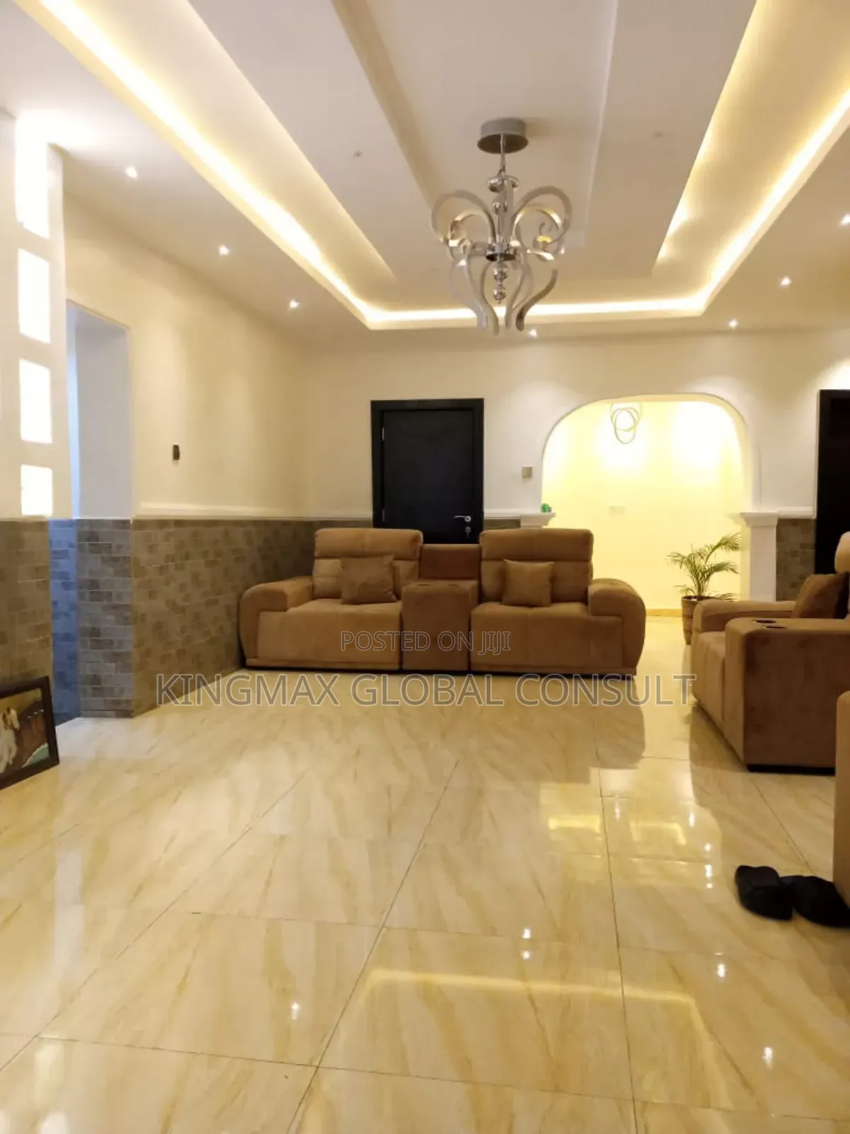 4bdrm Bungalow in Princess And, Kaura for sale