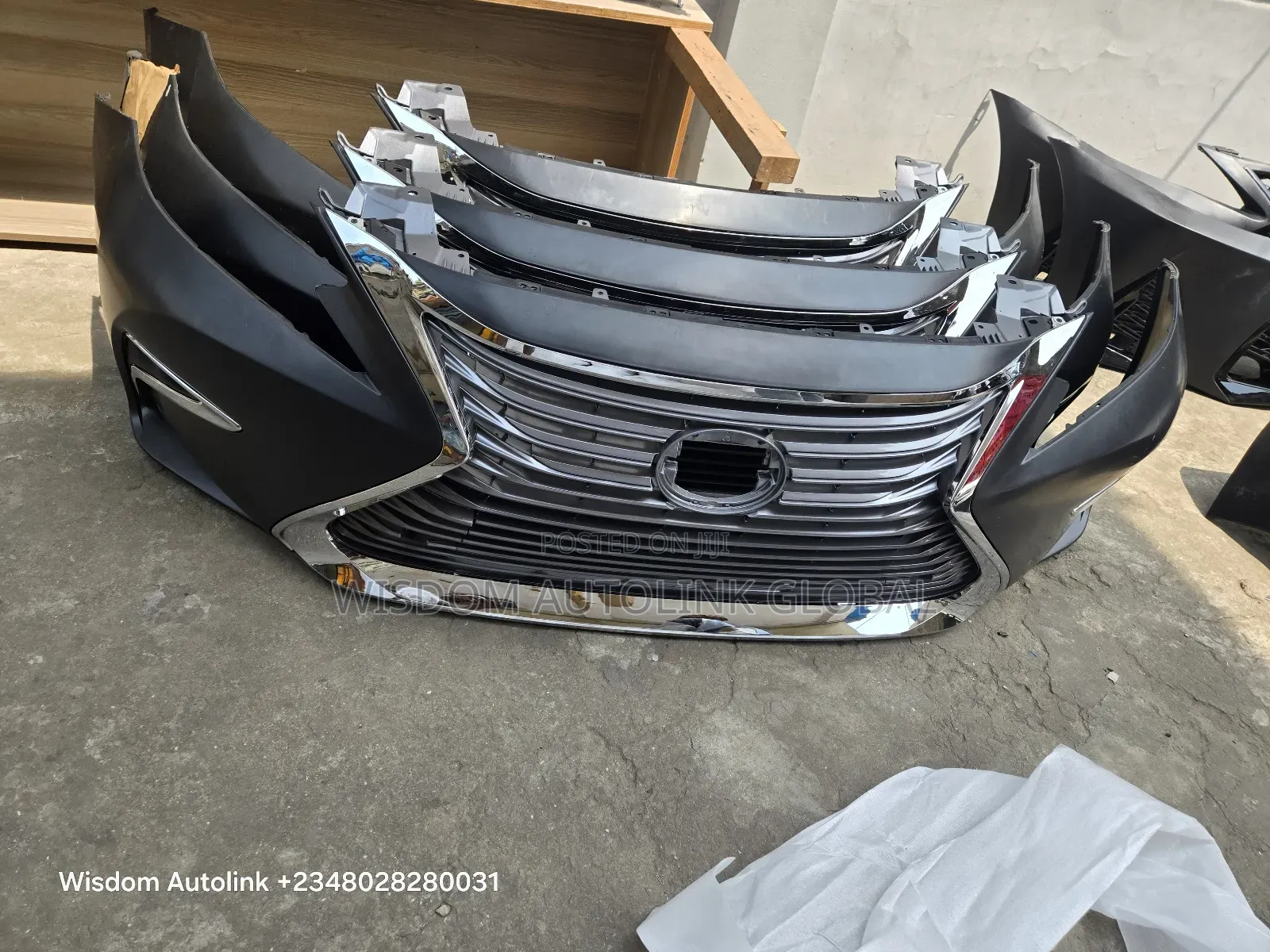 Complete Front Bumper For Lexus Es350 2016-2019 Direct Available