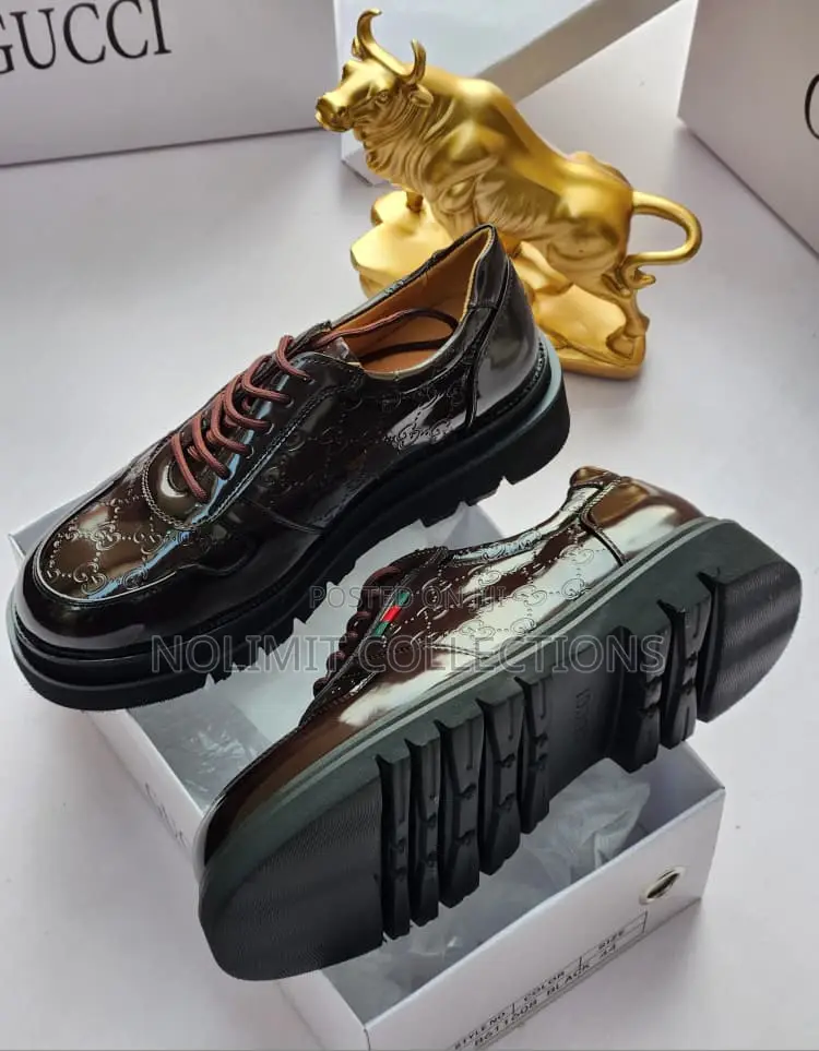Patent Leather Lace-Up Shoes With Chunky, Thick Black Lug Sole