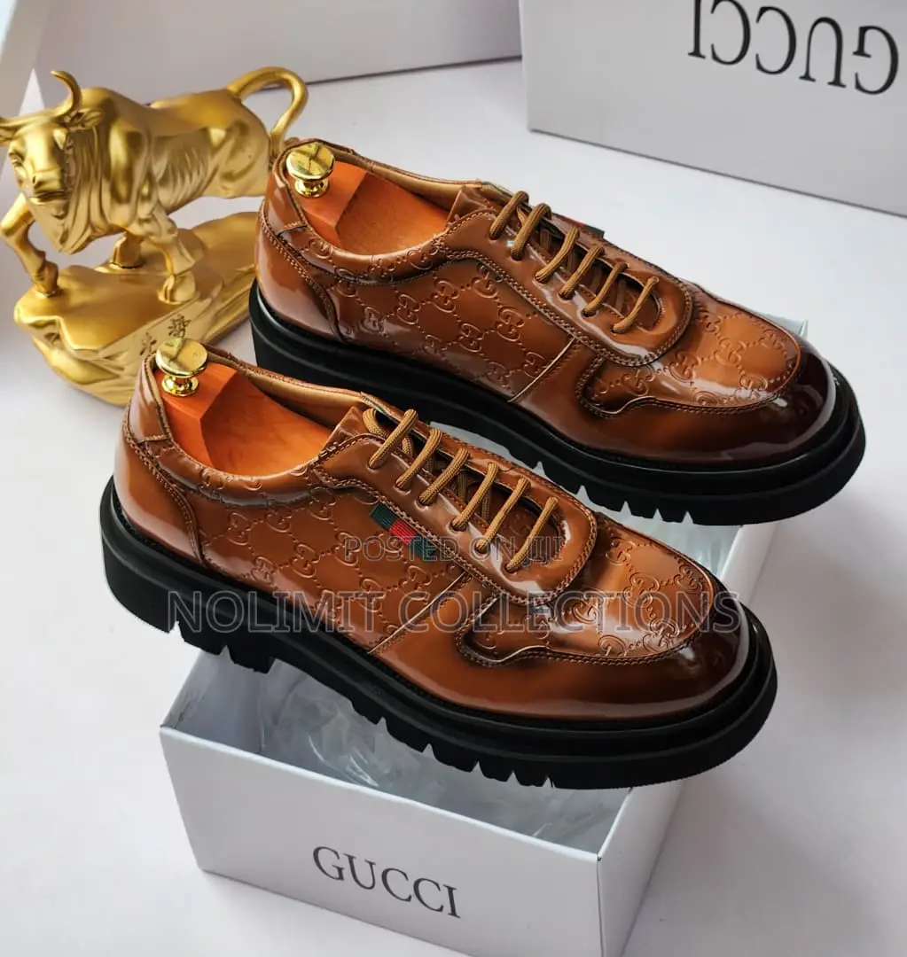 Patent Leather Lace-Up Shoes With Chunky, Thick Black Lug Sole