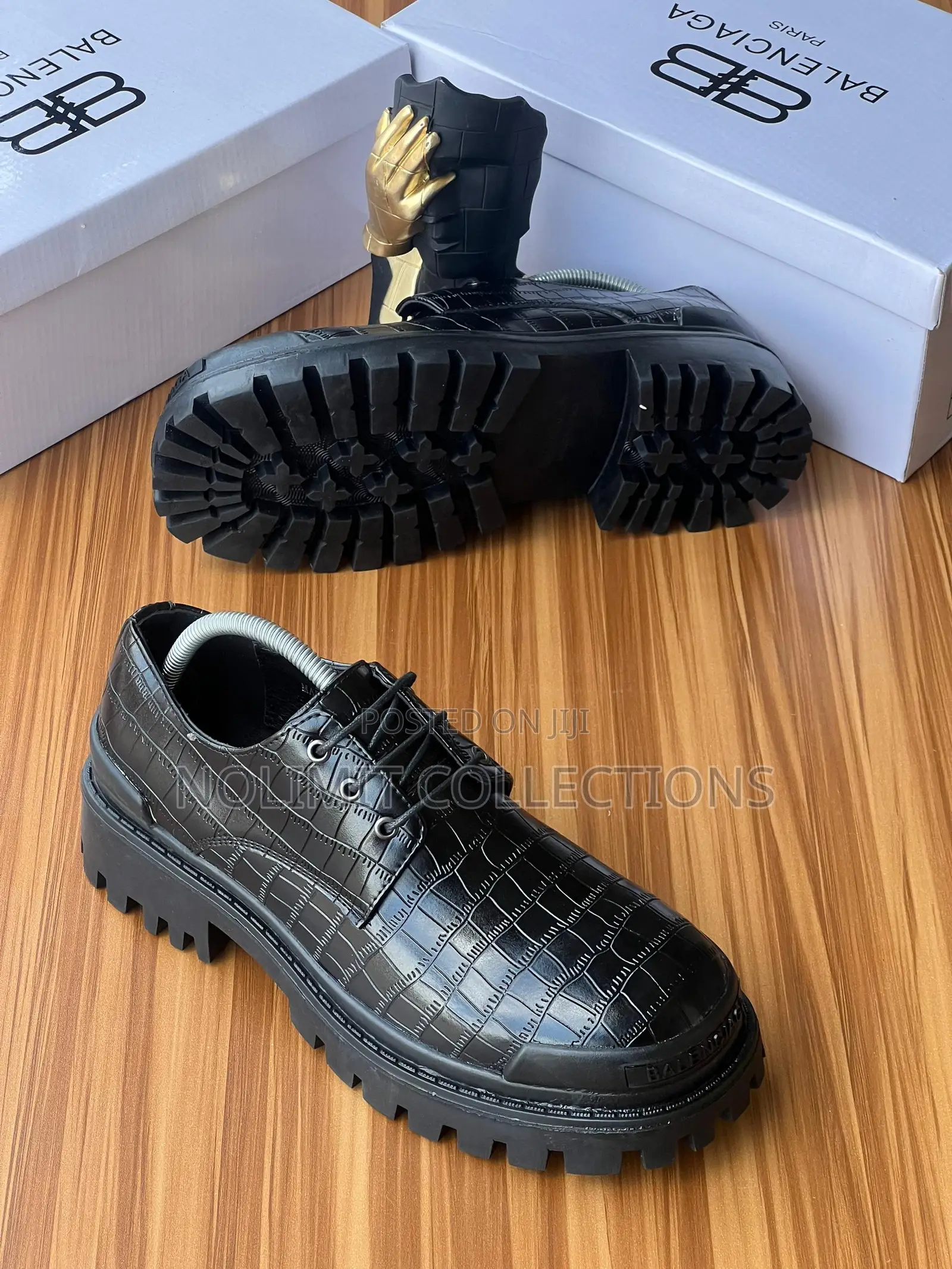 Balenciaga Patterned Croc Skin Derby Shoe