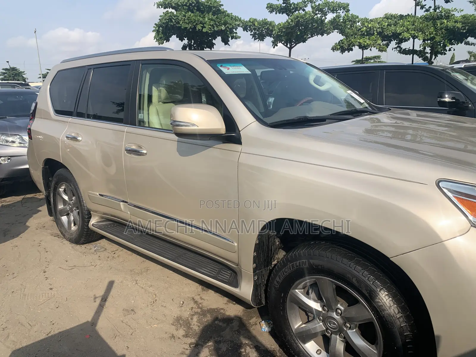 Lexus GX 460 Premium 2012 Gold