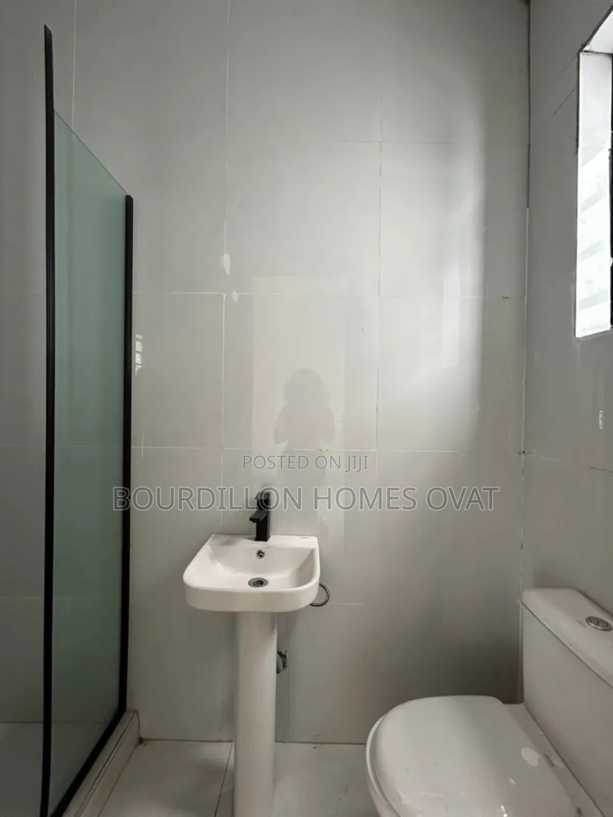 5bdrm Duplex in Lekki Palm City Ajah for sale