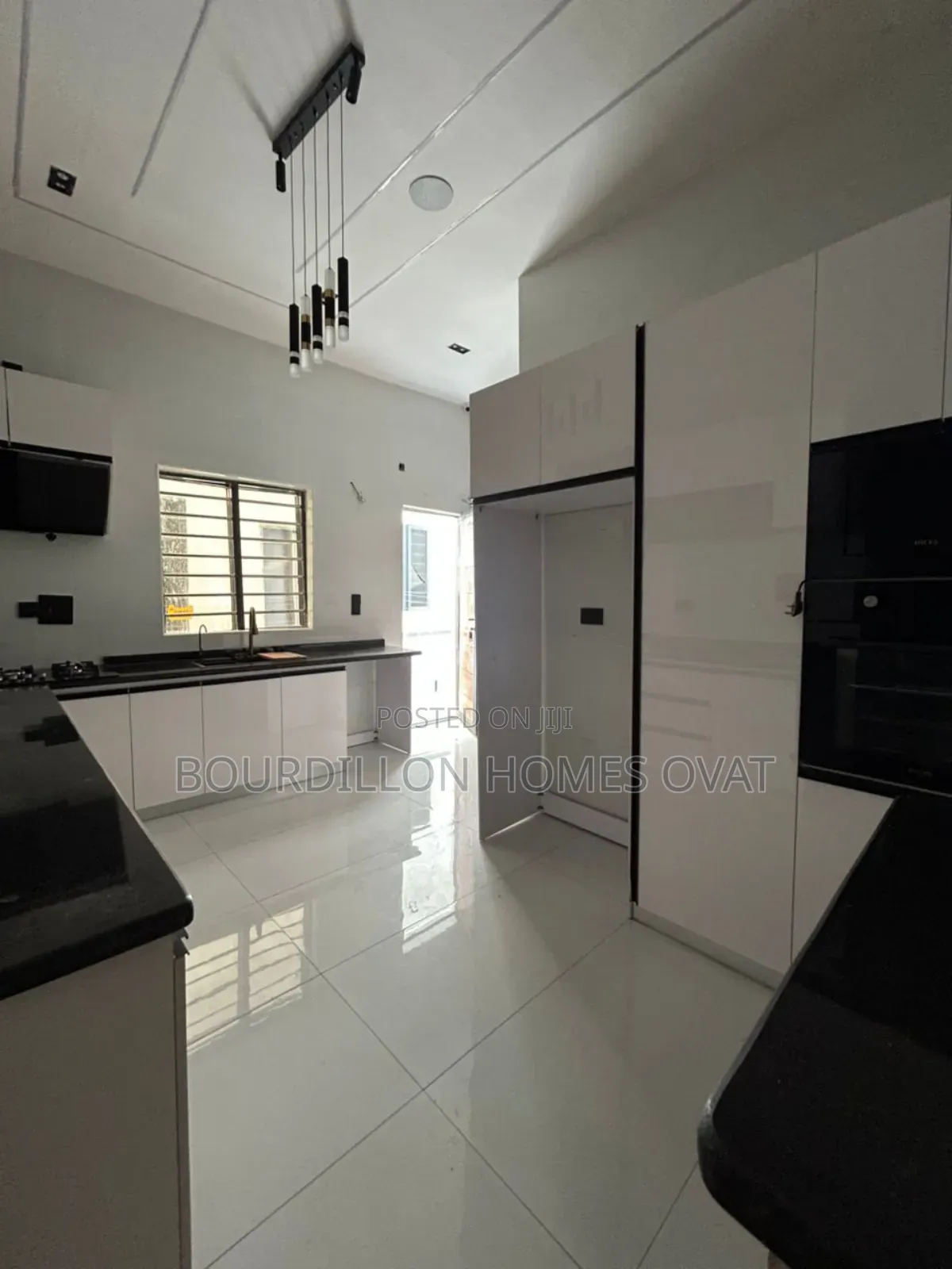 4bdrm Duplex in Lekki Palm City for sale