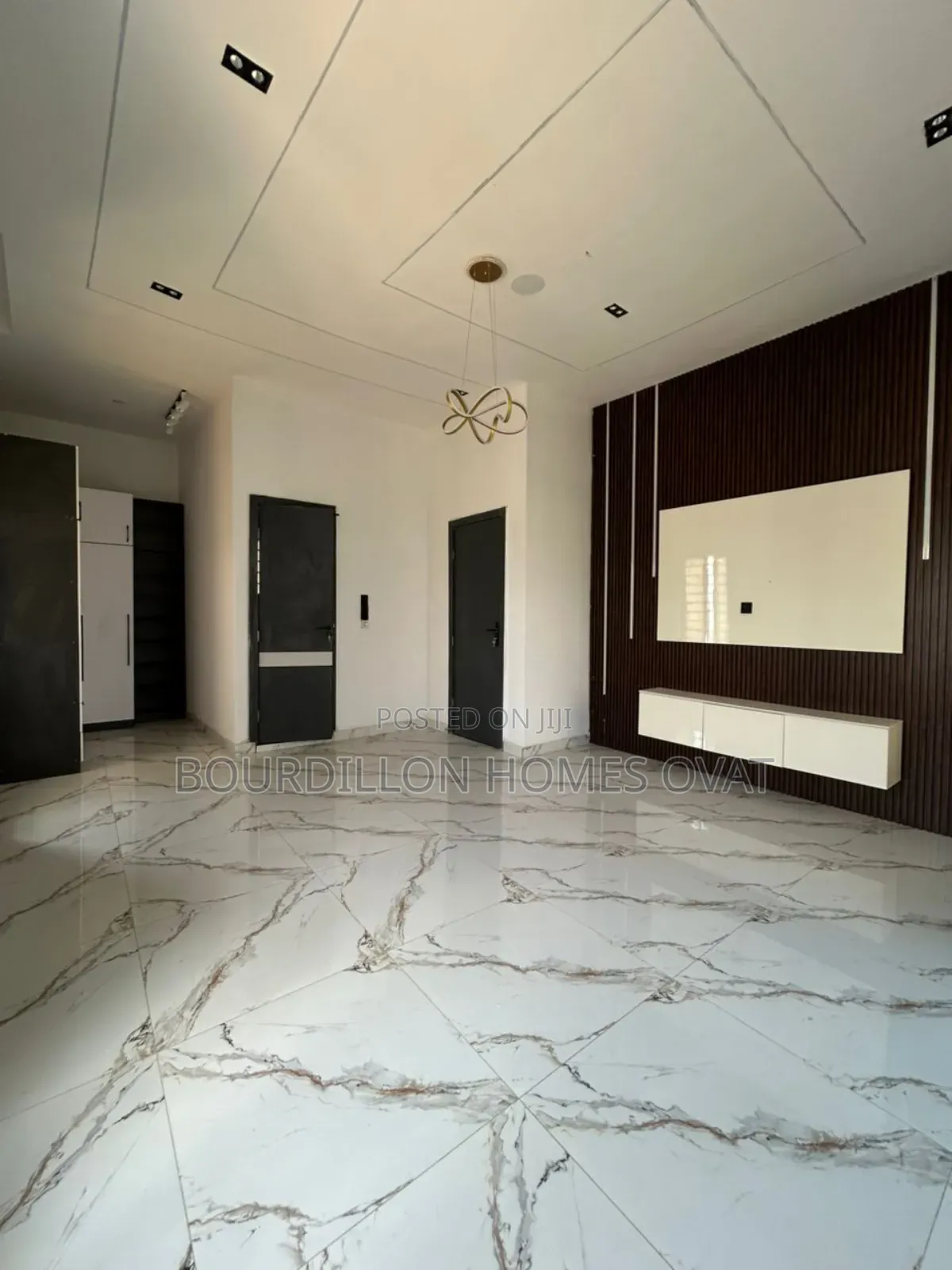 4bdrm Duplex in Lekki Palm City for sale