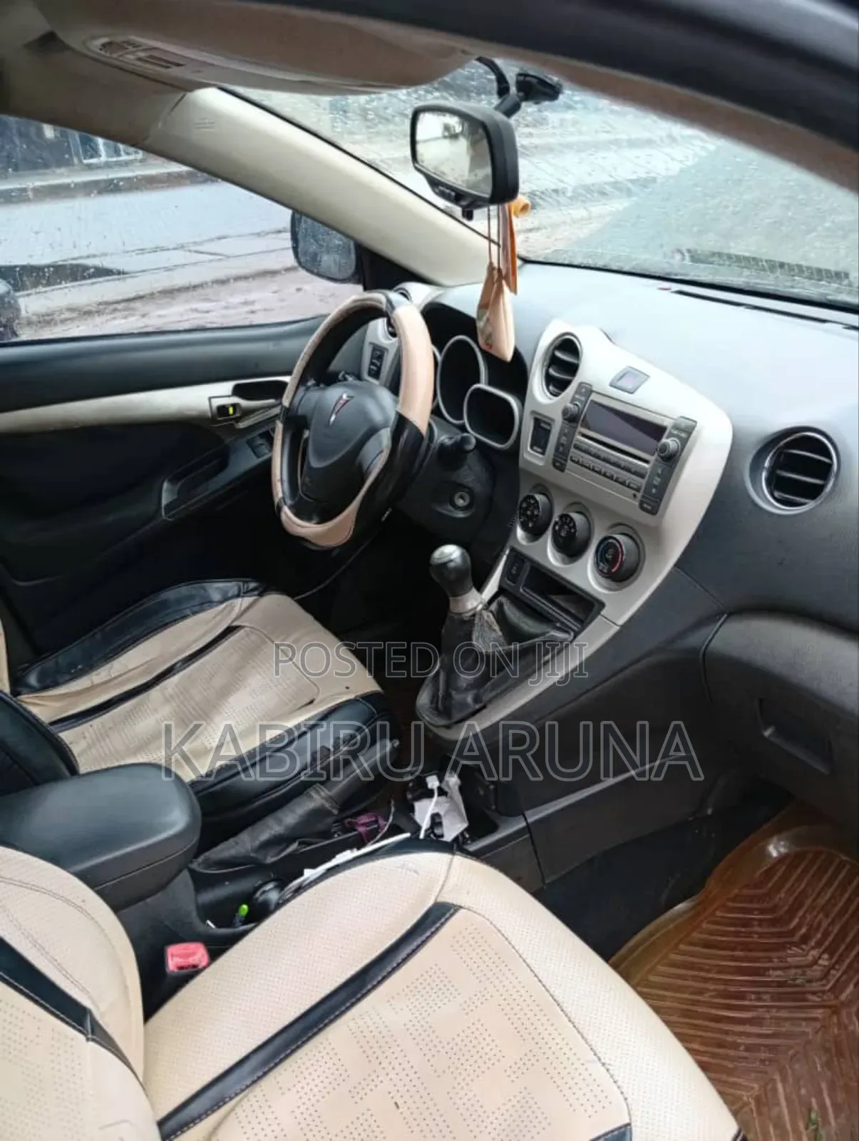 Pontiac Vibe 2009 Gray