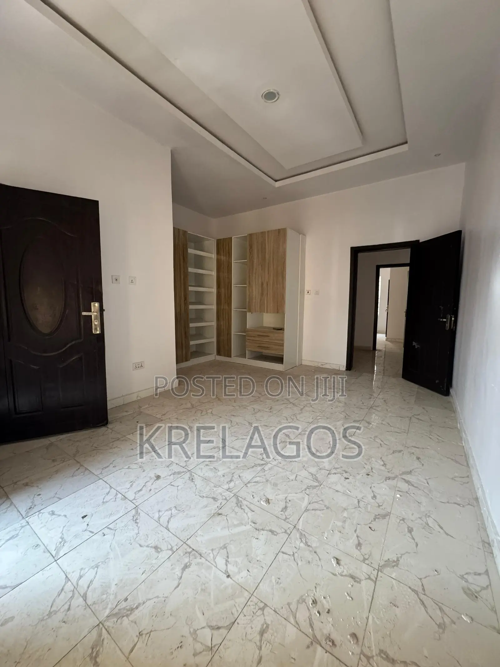 3bdrm Duplex in Ikota for sale