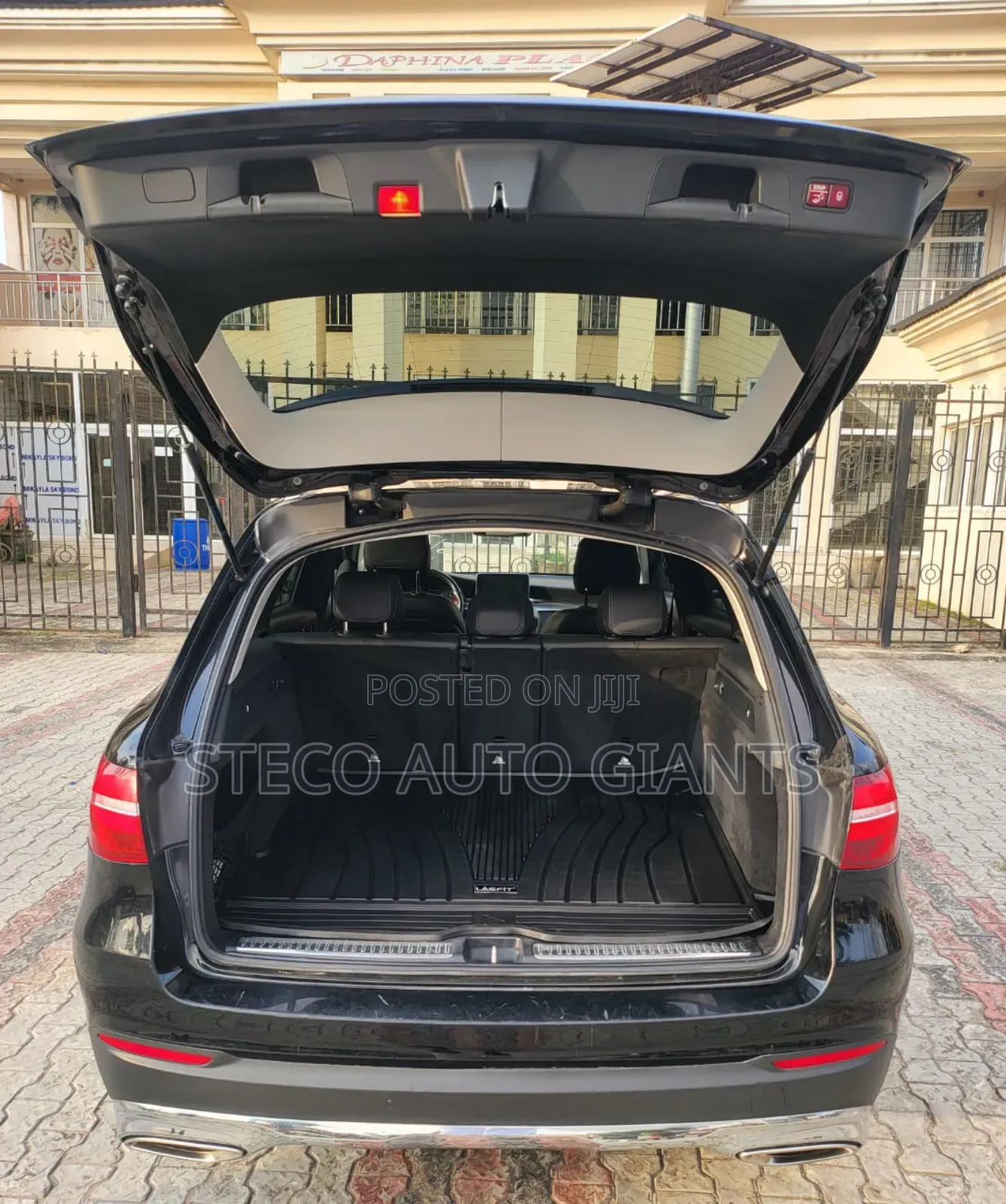 Mercedes-Benz GLC-Class 2016 Black