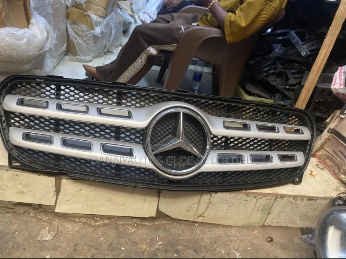 Front Grille Gla 250 2019 Model
