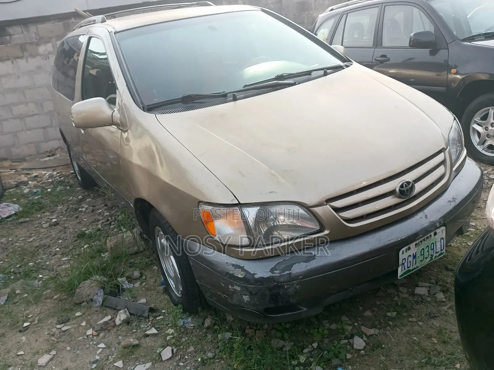 Toyota Sienna CE 2002 Brown