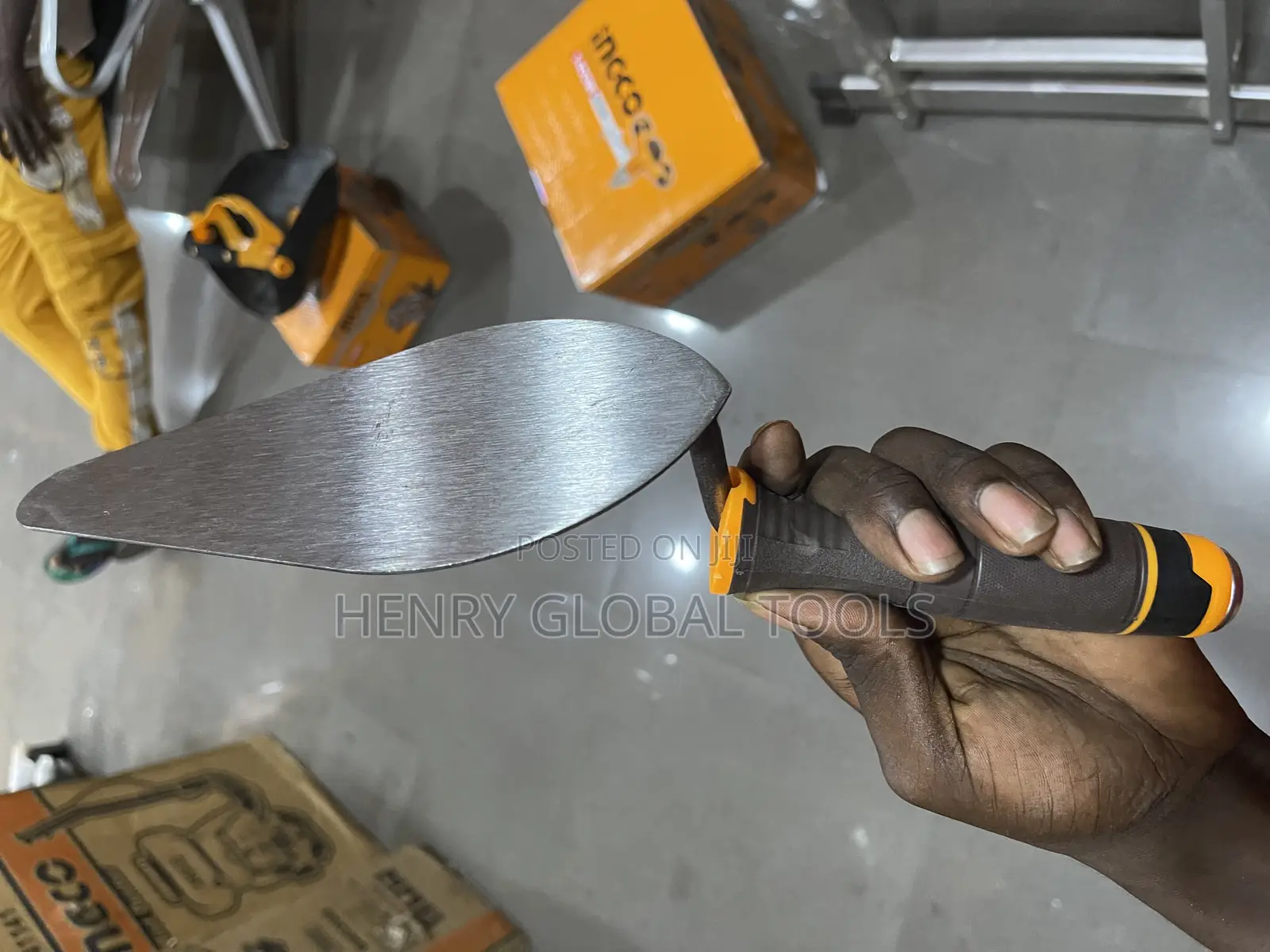 8” Ingco Original Trowel