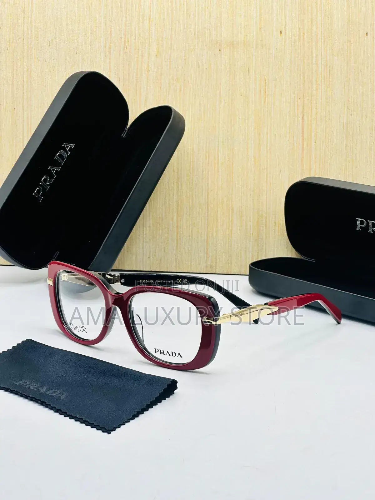 Prada Luxury Transparent Woo Glasses