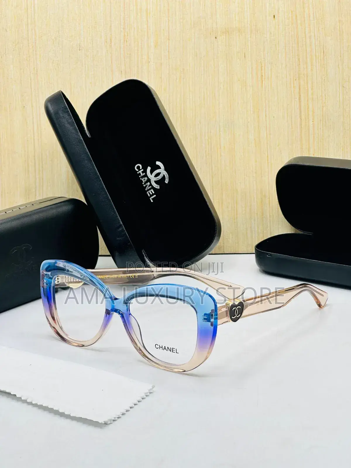 Prada Luxury Transparent Woo Glasses