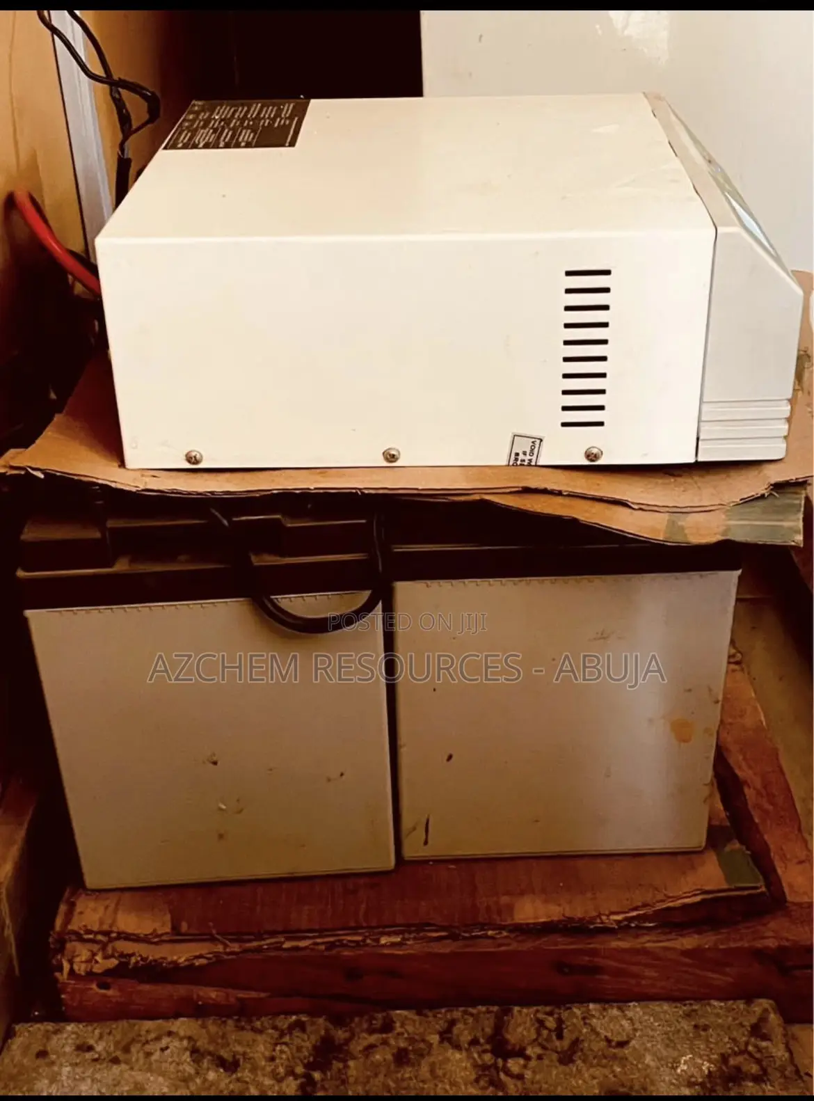 Taha Energy Inverter Thi 1100 + Battery – Reliable Backup Power