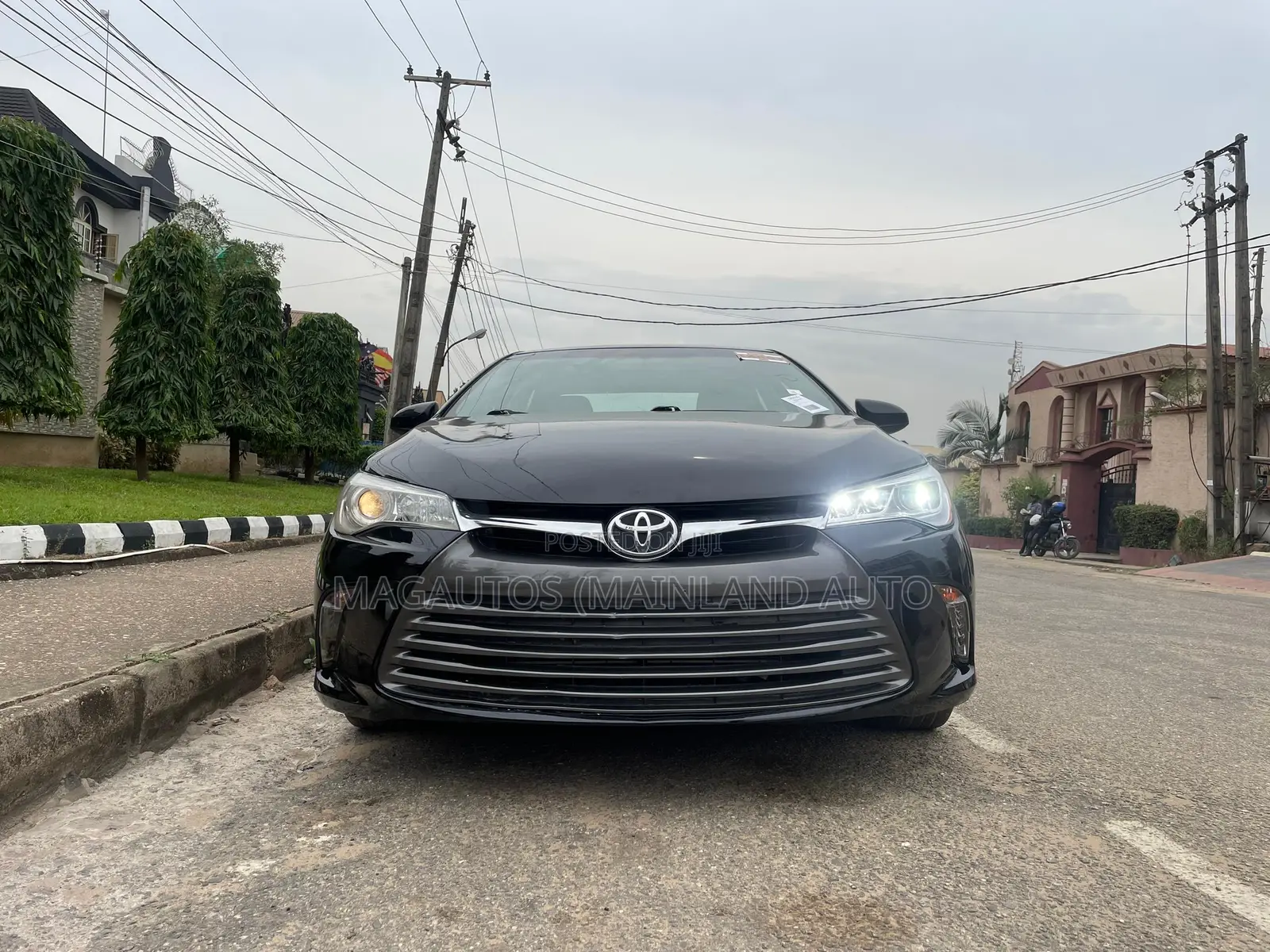 Toyota Camry XLE 4dr Sedan (3.5L 6cyl 6A) 2015 Black