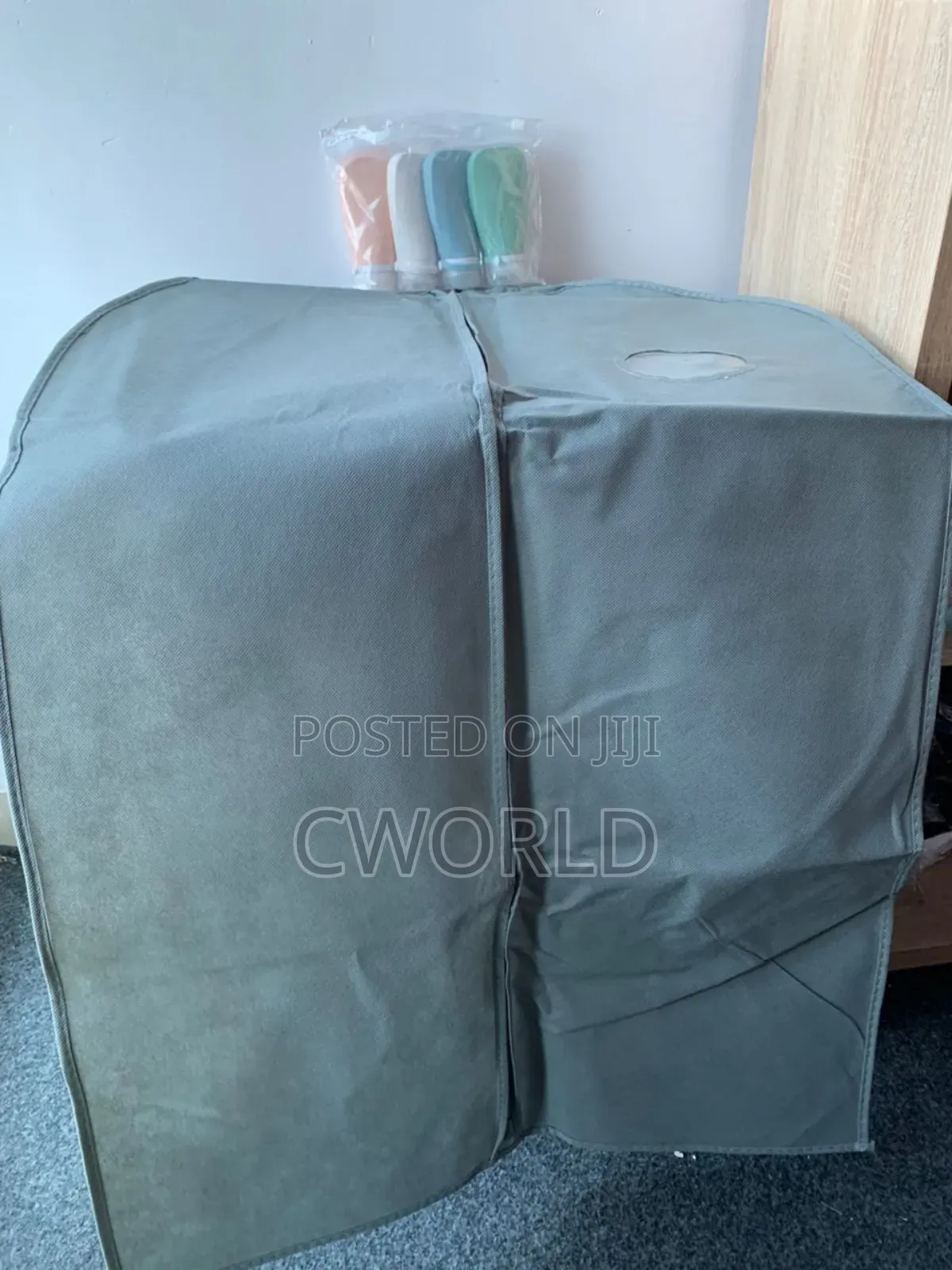 Suit Carrier
