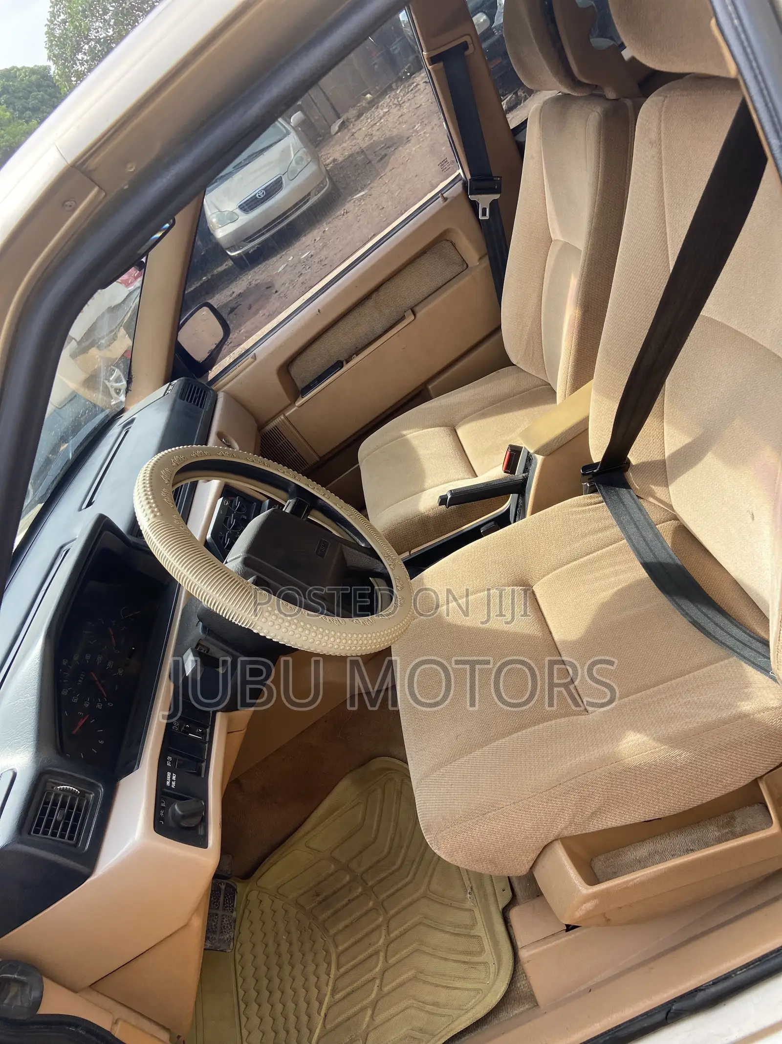 Volvo 960 Level II Sedan 1994 Gold