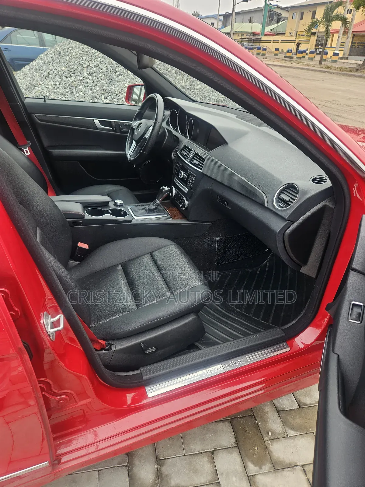 Mercedes-Benz C300 2013 Red