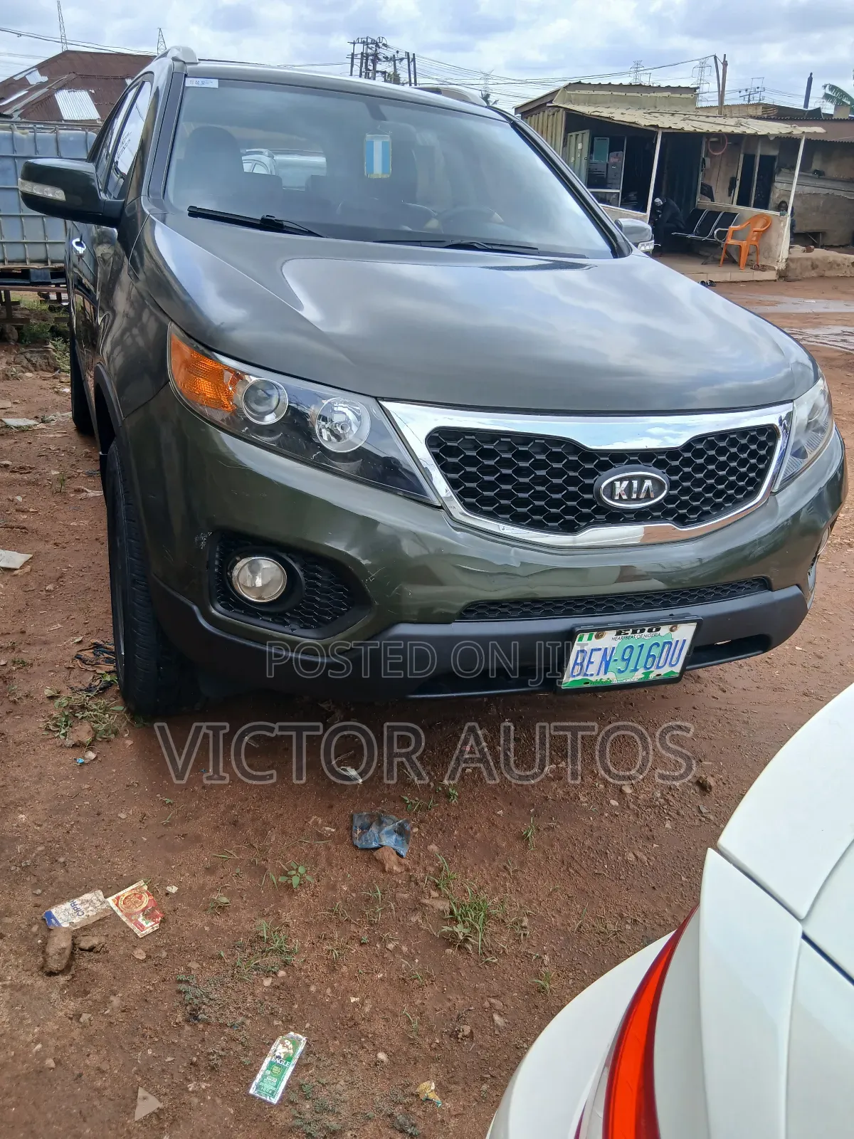 Kia Sorento 2011 Green