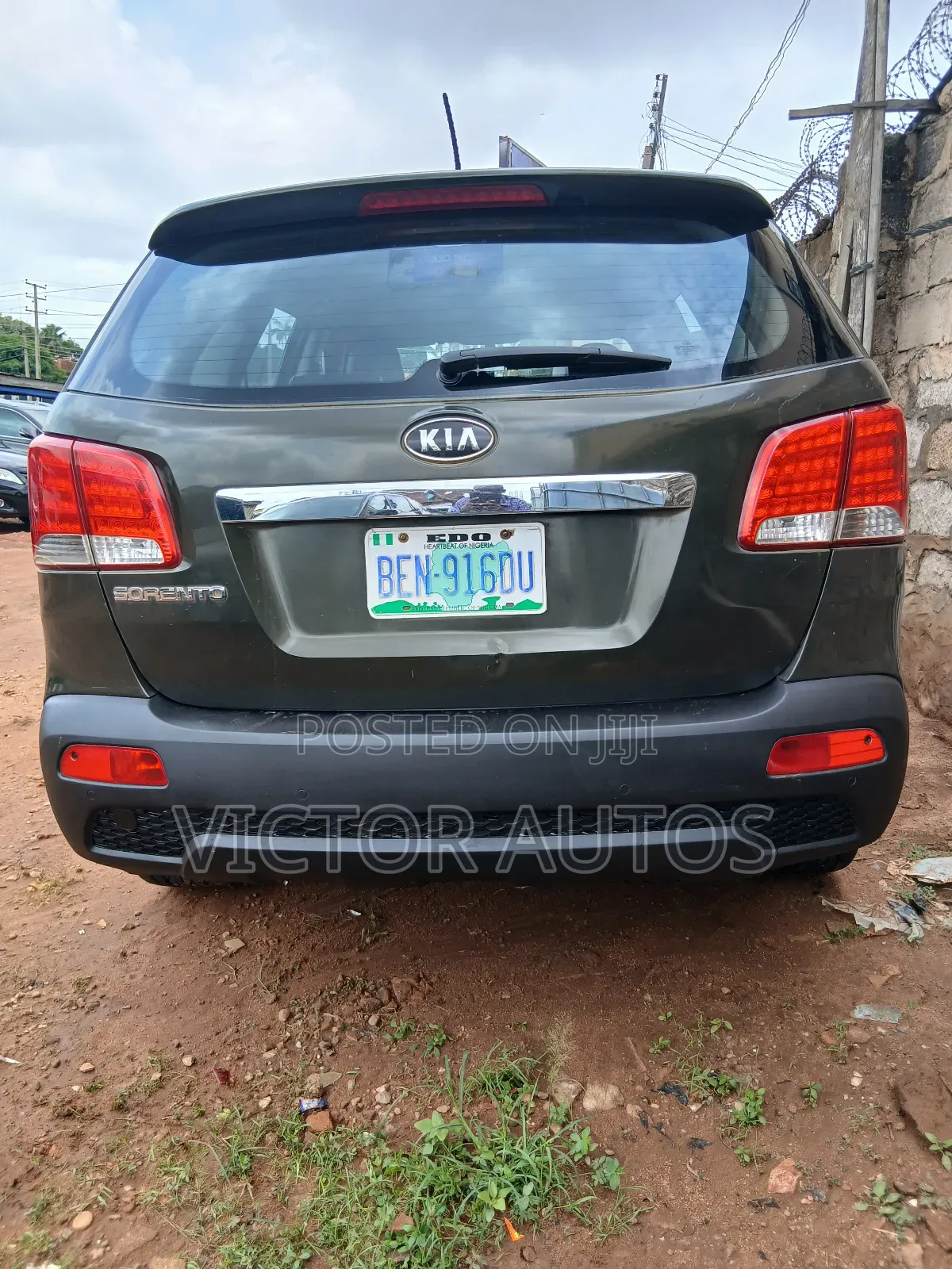 Kia Sorento 2011 Green
