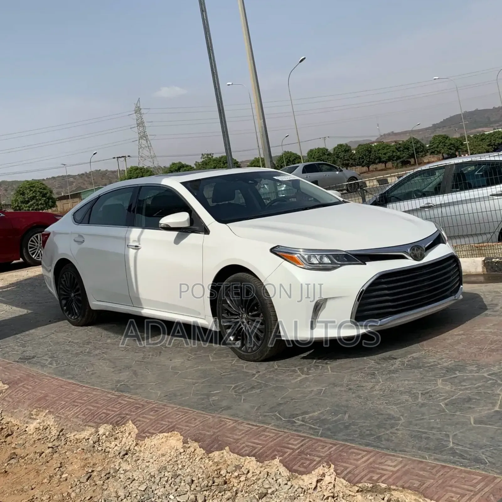 Toyota Avalon 2018 White