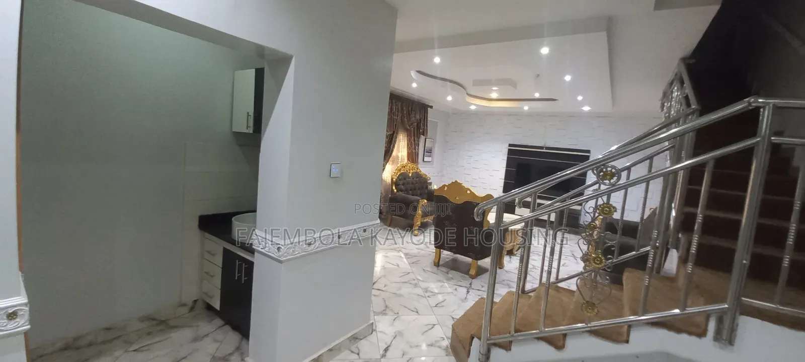 Furnished 5bdrm Duplex in Custom Gate, Oluyole for sale