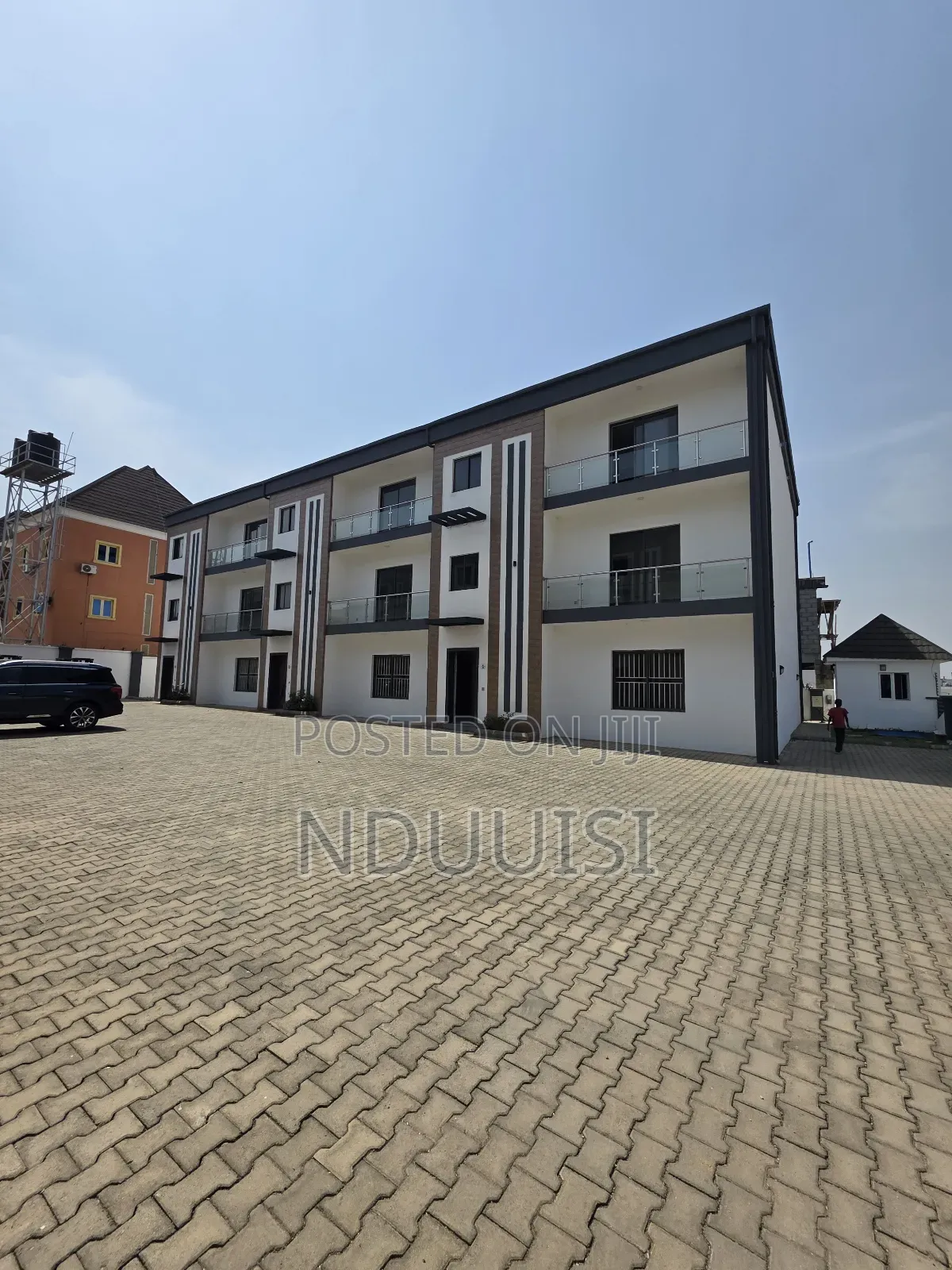5bdrm Townhouse/Terrace in Jahi for sale