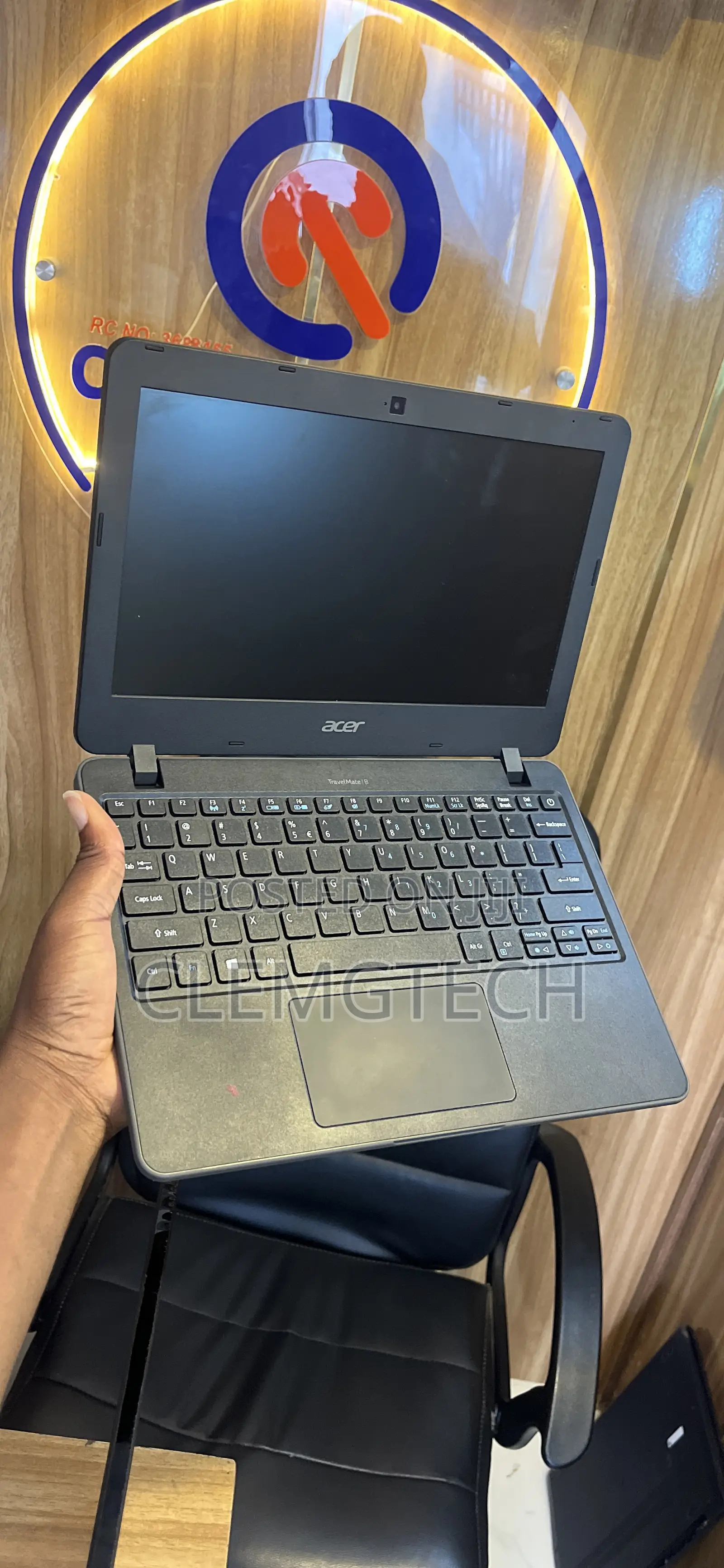 Laptop Acer TravelMate B113 4GB Intel SSD 128GB