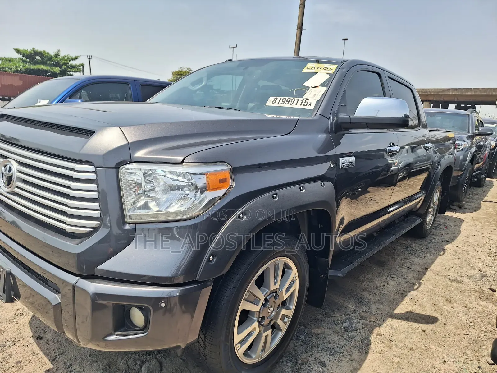 Toyota Tundra 1794 5.7L V8 4x4 CrewMax 5.6 ft. box 145.7 in. WB 2018