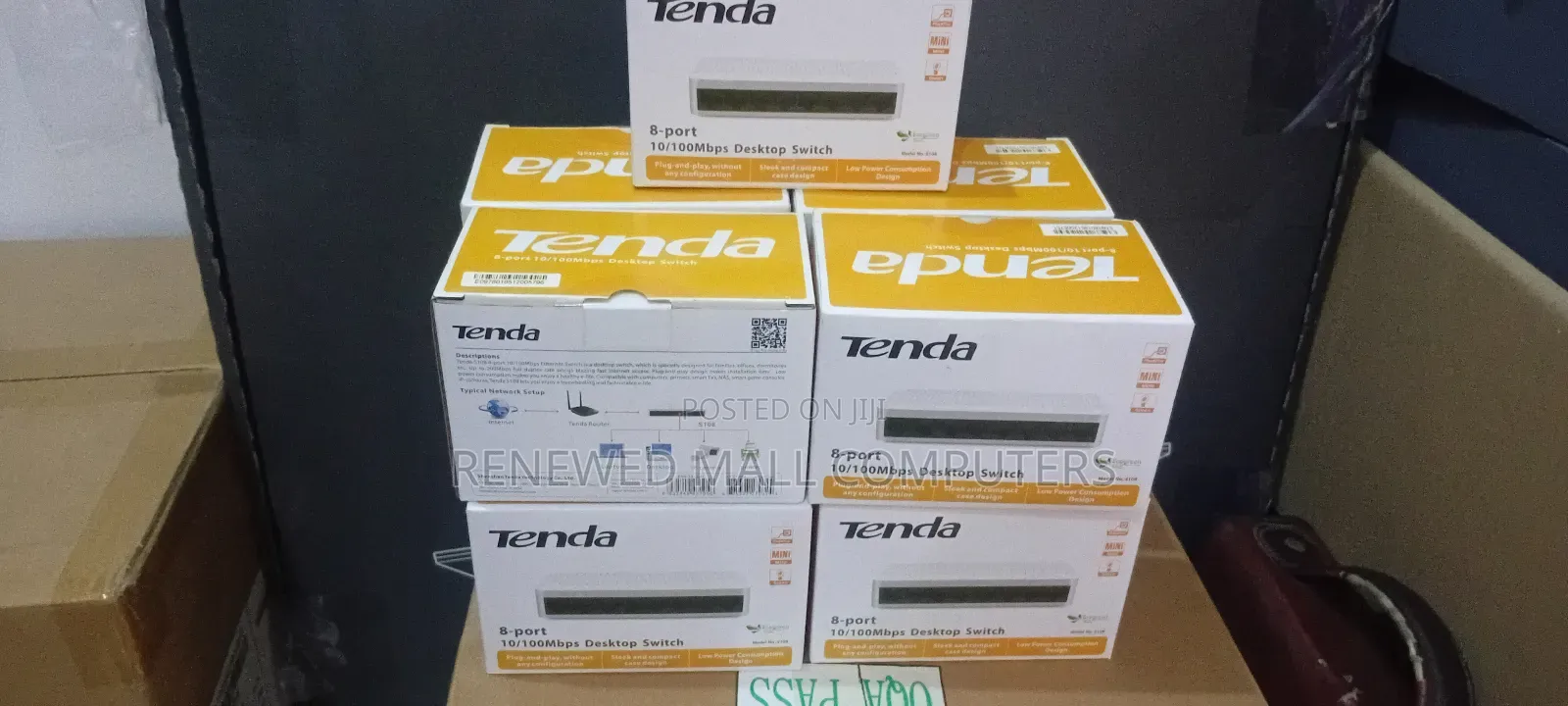 Tenda 8 Port 10/300mbps Desktop Switch