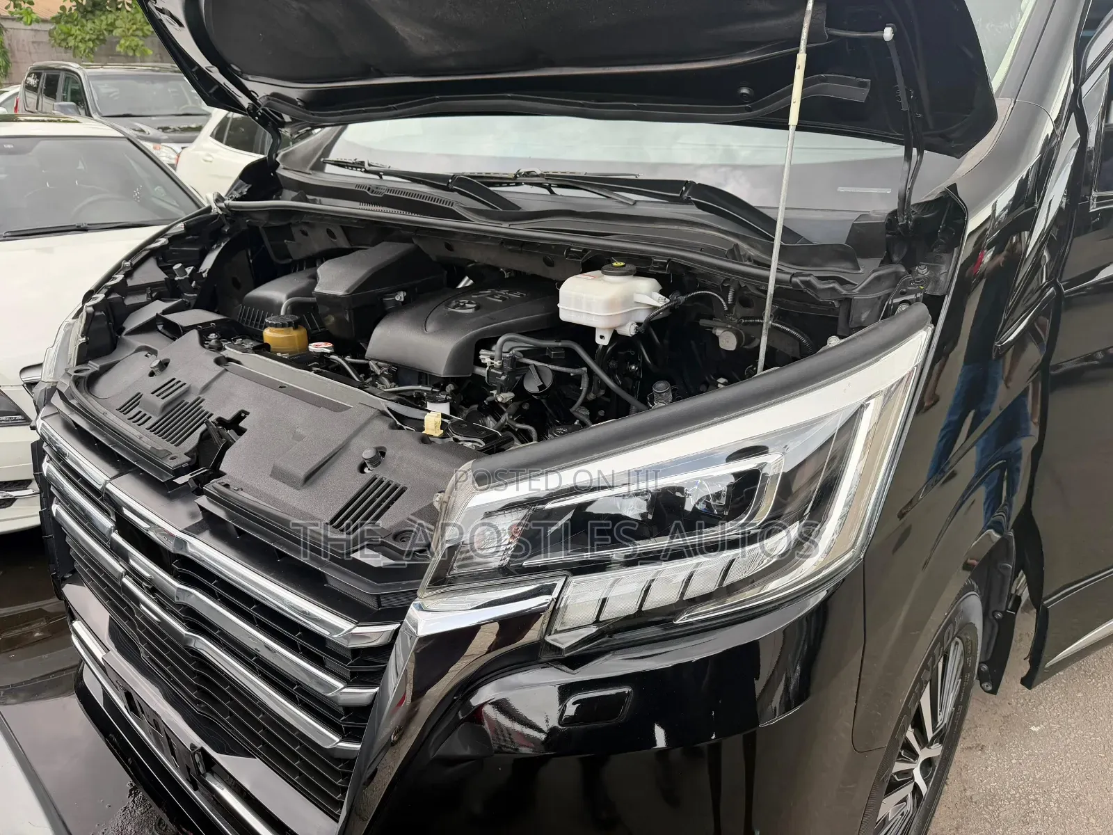 Toyota Granvia 2024 Black