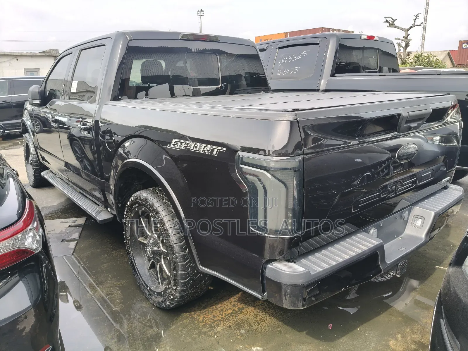 Ford F-150 Platinum 4x4 SuperCrew Cab Styleside 6.5 ft. box 157 in. WB