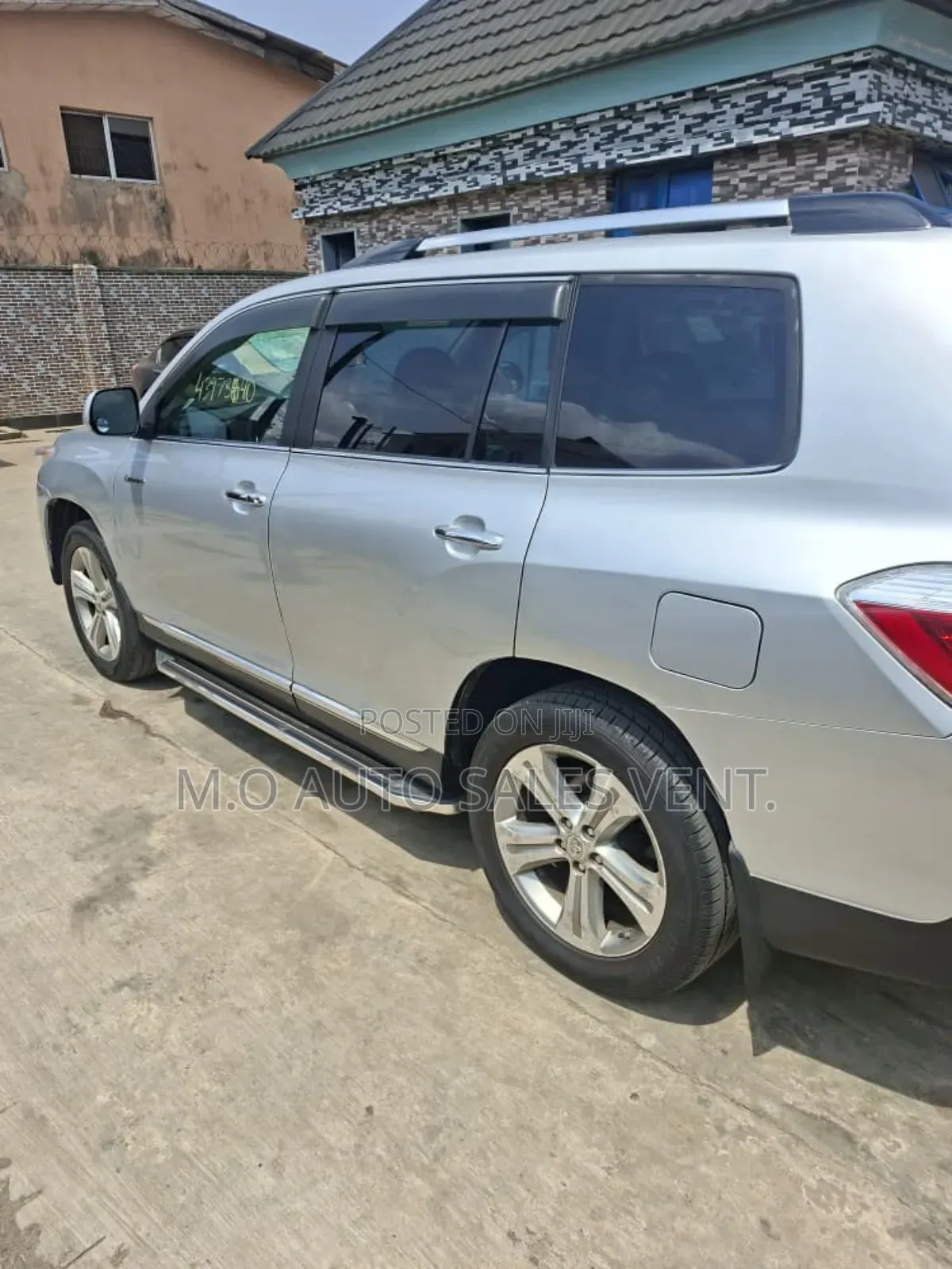 Toyota Highlander Limited 2012 Silver