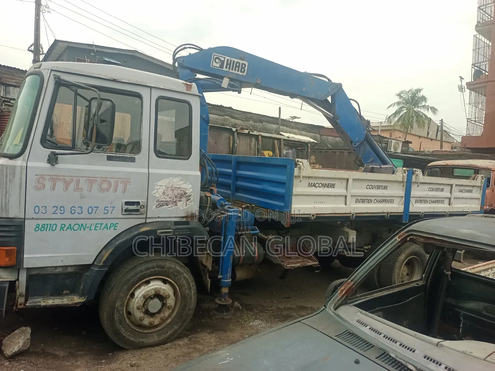 Iveco Tipper Truck 6 Tyres With Hiab Crane (Tokunbo)