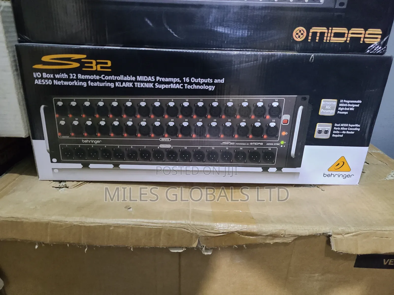 S32 I/O Box With 32 Channel Stage Box