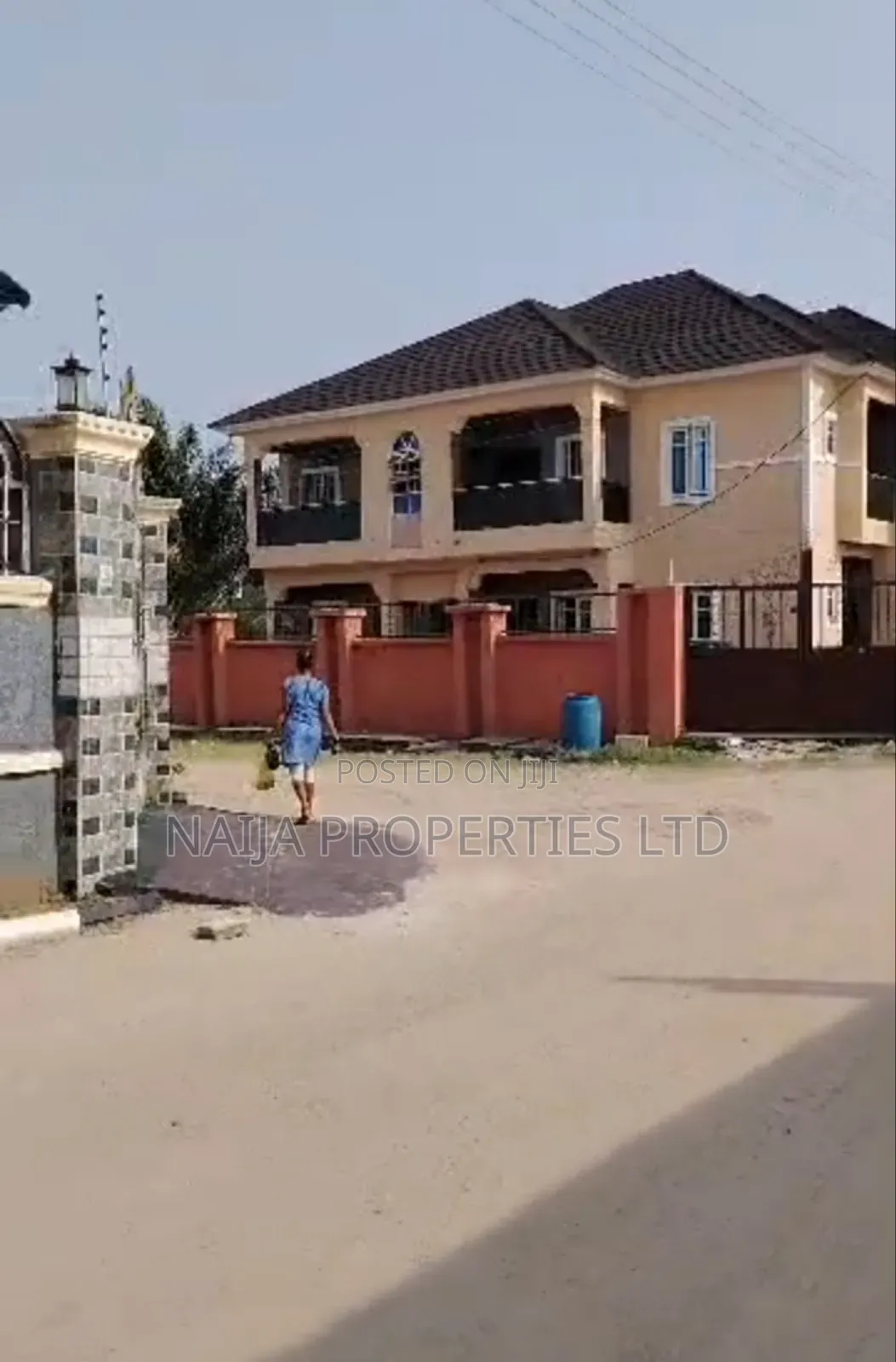 3bdrm Block of Flats in Gbetu, Awoyaya for sale