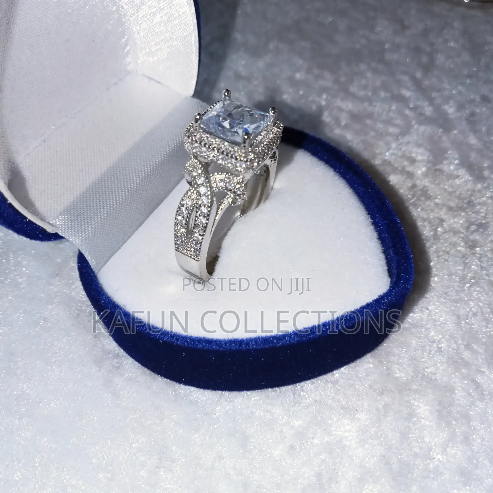 Non-fading Unique Design Solid Zirconia Proposal/Engagement Ring