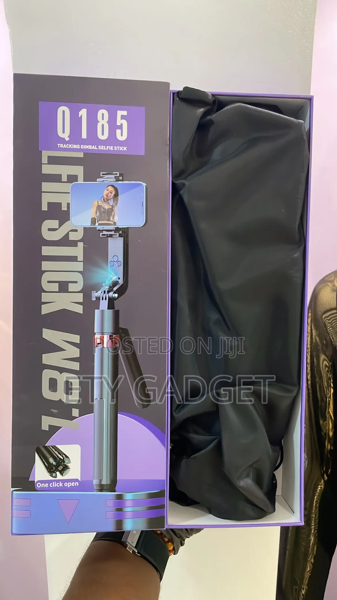 Q185 Tracking Selfie Stick and Gimbal