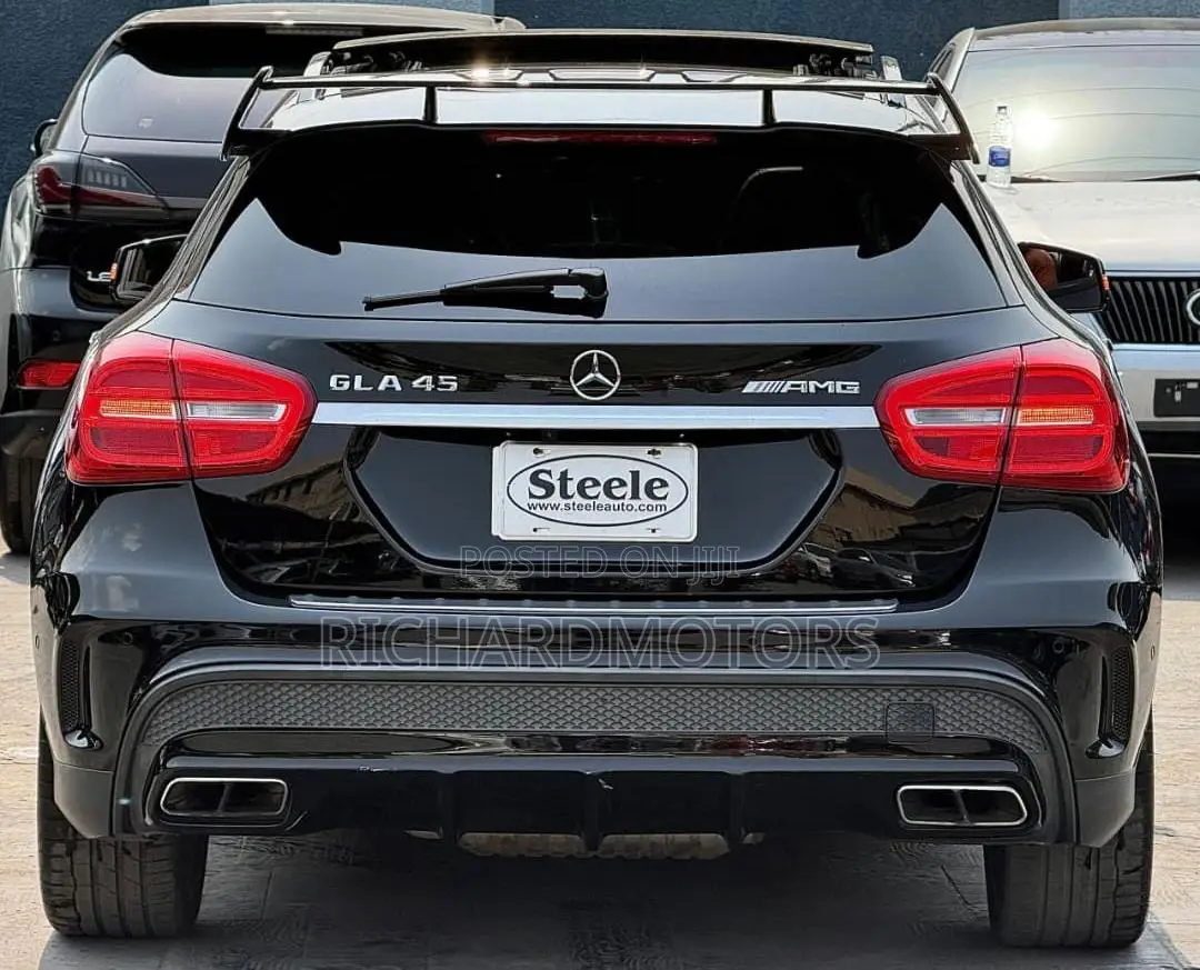 Mercedes-Benz GLA-Class 2018 Black
