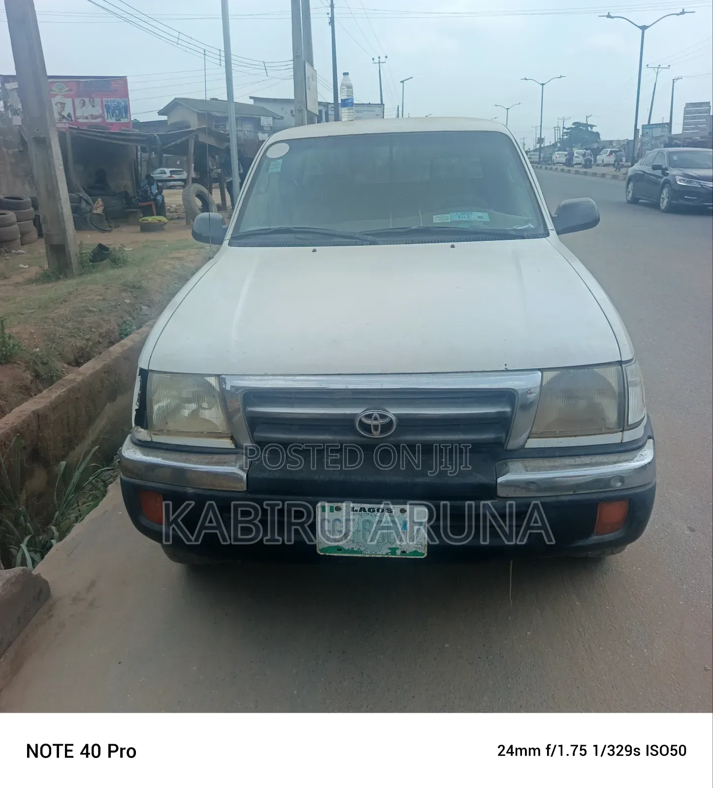 Toyota Tacoma 2003 White