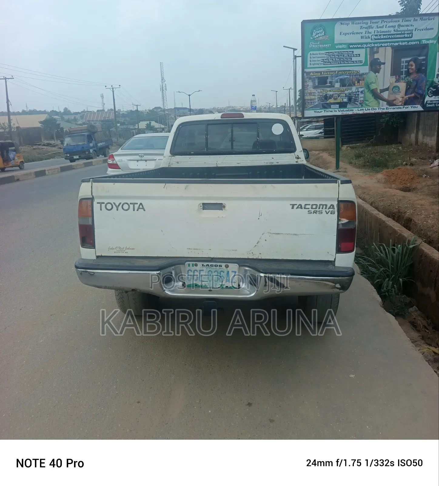 Toyota Tacoma 2003 White