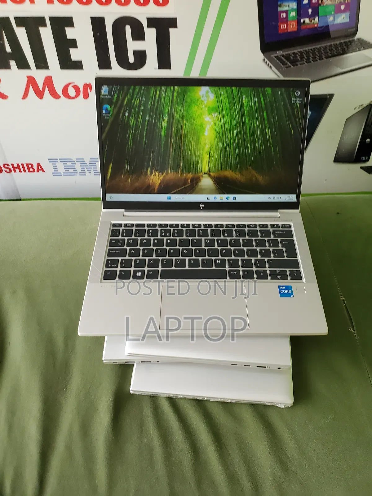 Laptop HP EliteBook 830 G8 8GB Intel Core i5 SSD 256GB