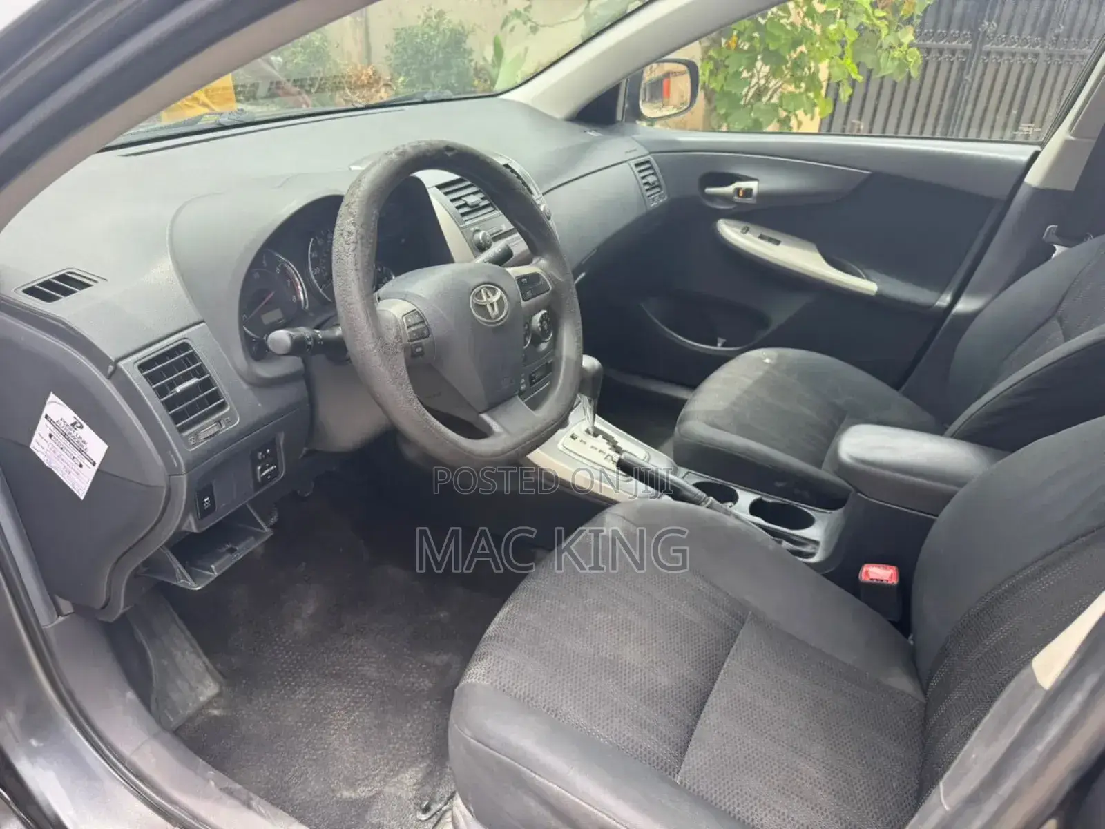 Toyota Corolla 2011 Gray
