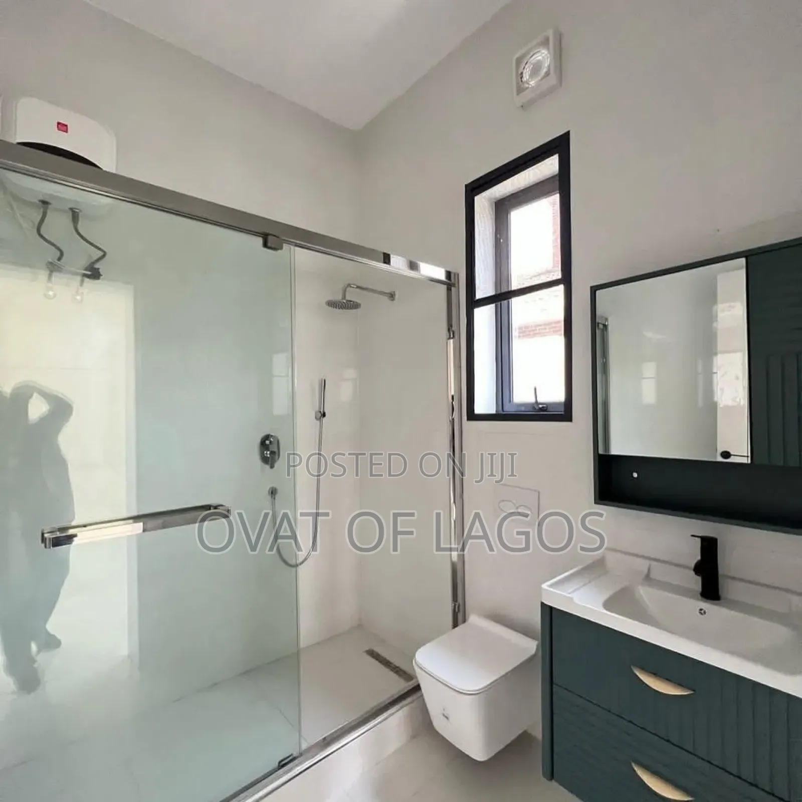 5bdrm Duplex in Pinnock Beach Estate, Osapa london for sale